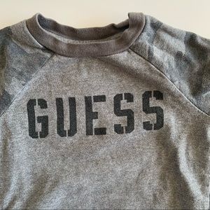 Guess Crewneck ✨